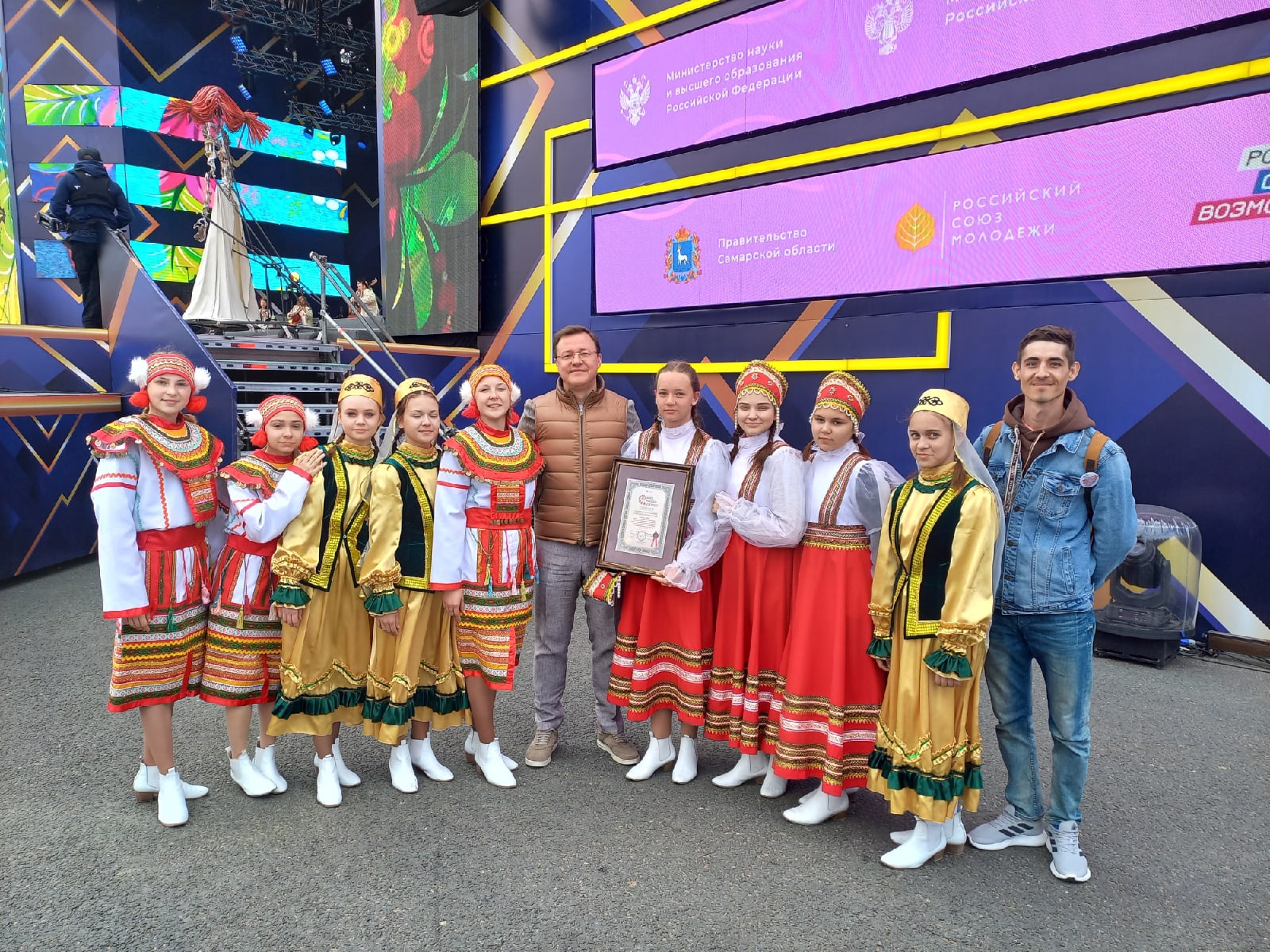 Секс-видео, шантаж и разоблачение близких: форвард клуба АПЛ в центре детектива